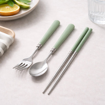 3 in 1 Portable Cutlery Kit available on tashkeeel store