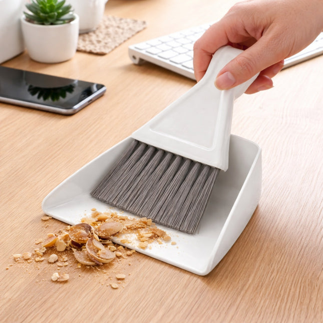 Key Benefits of uisng Mini Dustpan and Brush Set 
