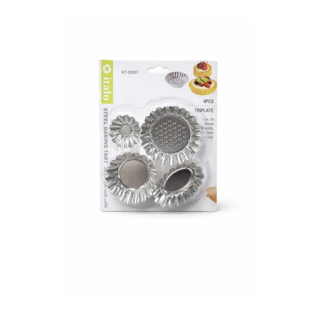 Packaging of metal tart tins with a white background