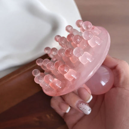 Nefoume Scalp Massager availableon qasrjamal store